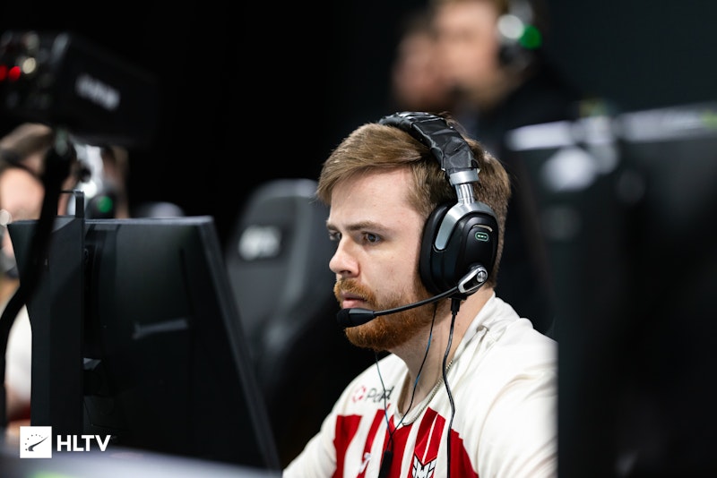 HEROIC 将 Virtus.pro 送出 EPL