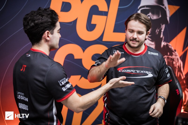 Complexity 晋级 PGL 布加勒斯特站
