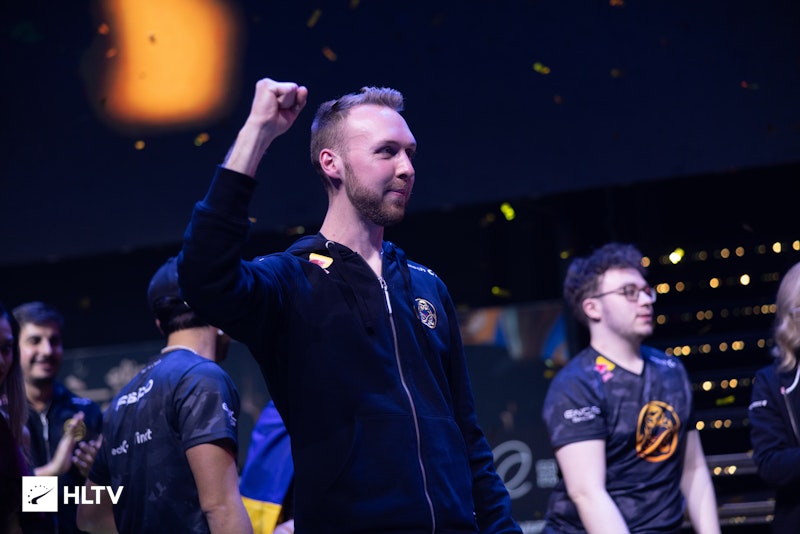 Sources: gla1ve 将以教练身份加入 100 Thieves